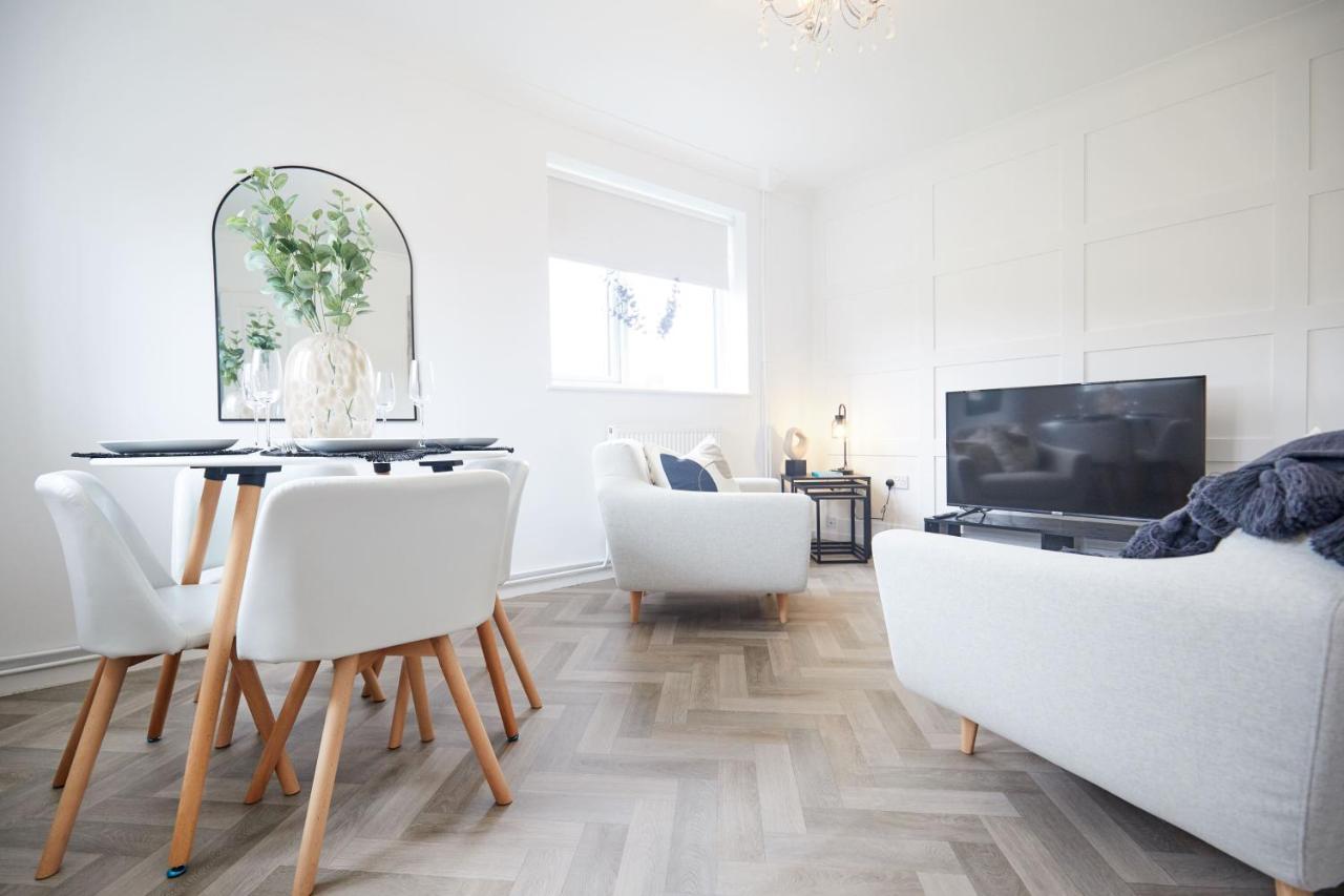 Stylish 2 Bed Apartment With Beautiful Garden 诺里奇 外观 照片