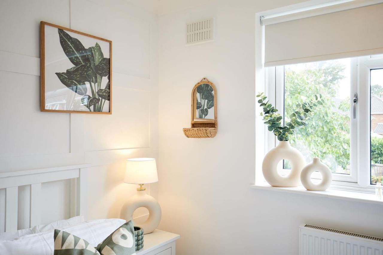 Stylish 2 Bed Apartment With Beautiful Garden 诺里奇 外观 照片