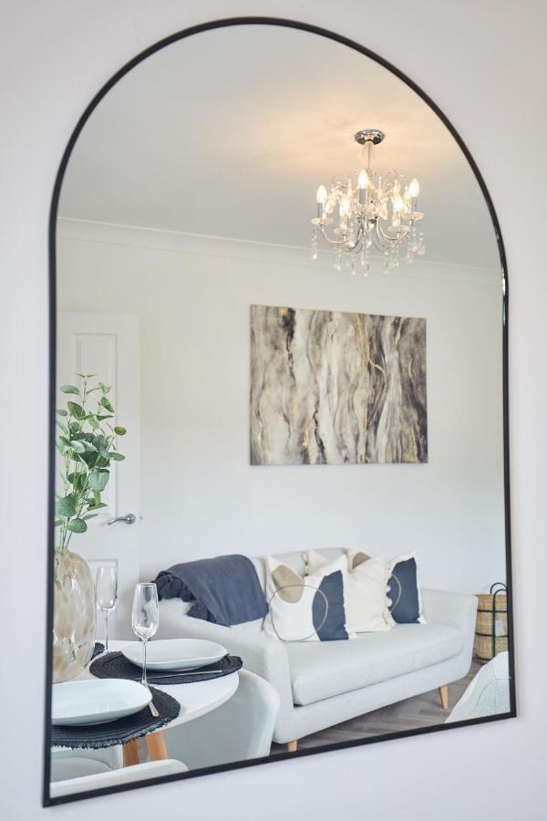 Stylish 2 Bed Apartment With Beautiful Garden 诺里奇 外观 照片