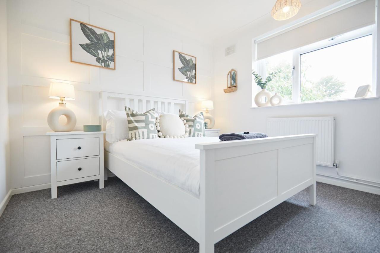Stylish 2 Bed Apartment With Beautiful Garden 诺里奇 外观 照片